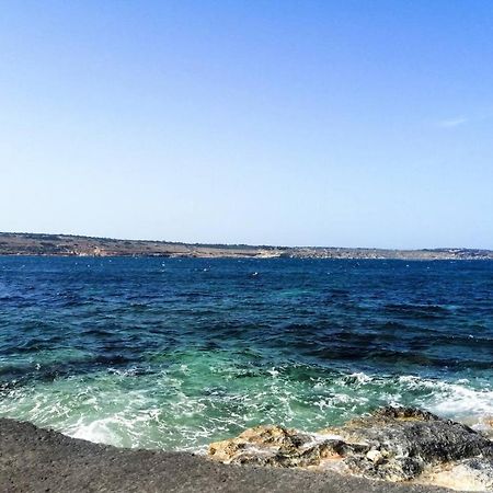 Modern Apt Kalkara Seafront! Ngoại thất bức ảnh