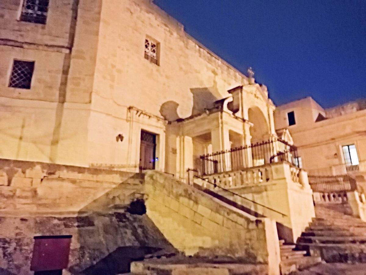 Modern Apt Kalkara Seafront! Ngoại thất bức ảnh