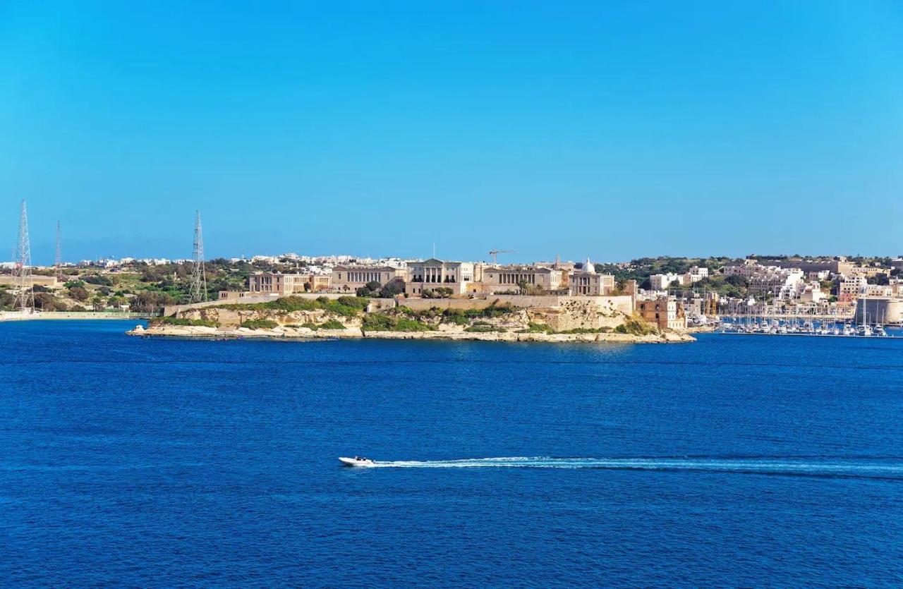 Modern Apt Kalkara Seafront! Ngoại thất bức ảnh