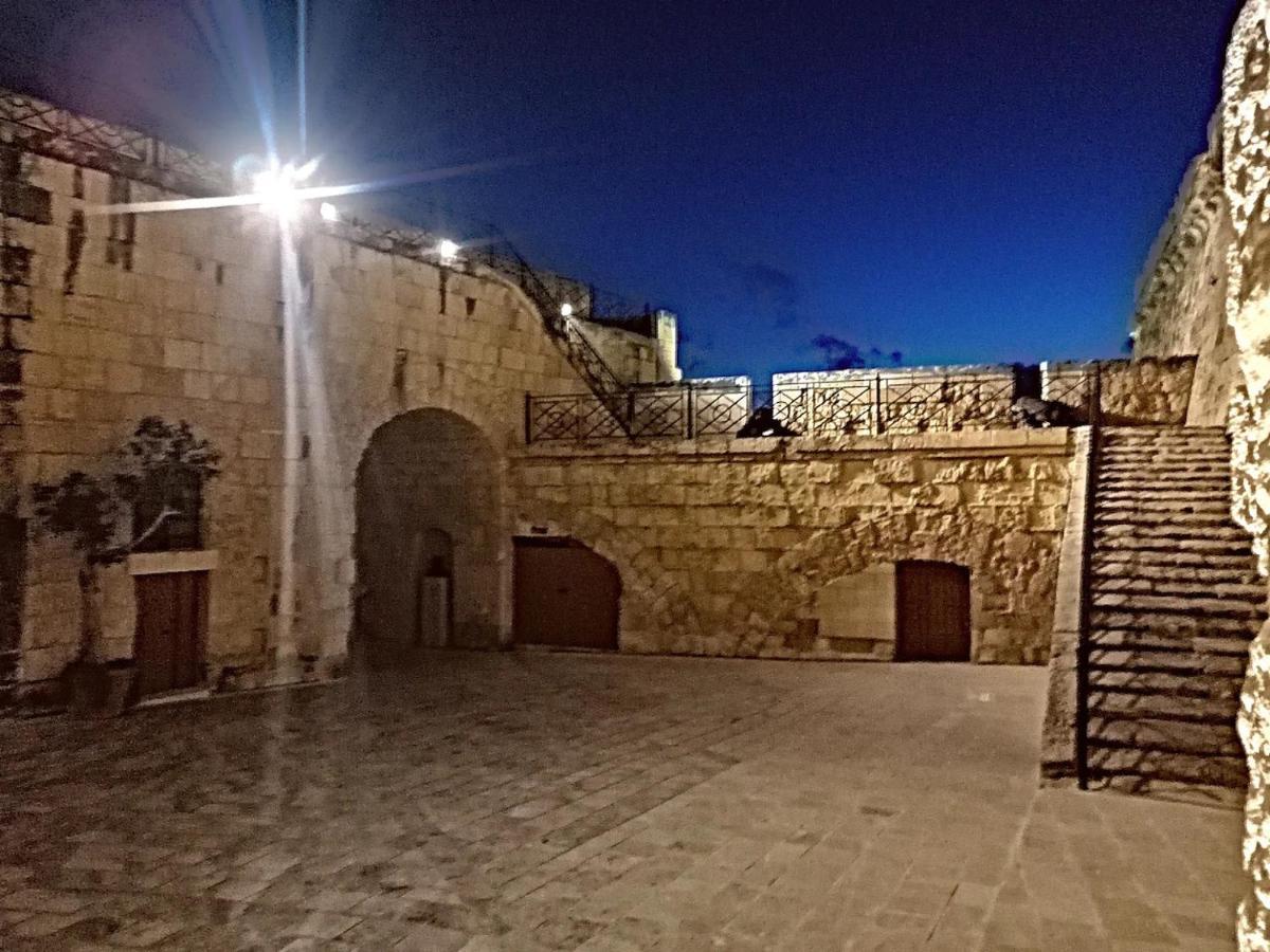 Modern Apt Kalkara Seafront! Ngoại thất bức ảnh